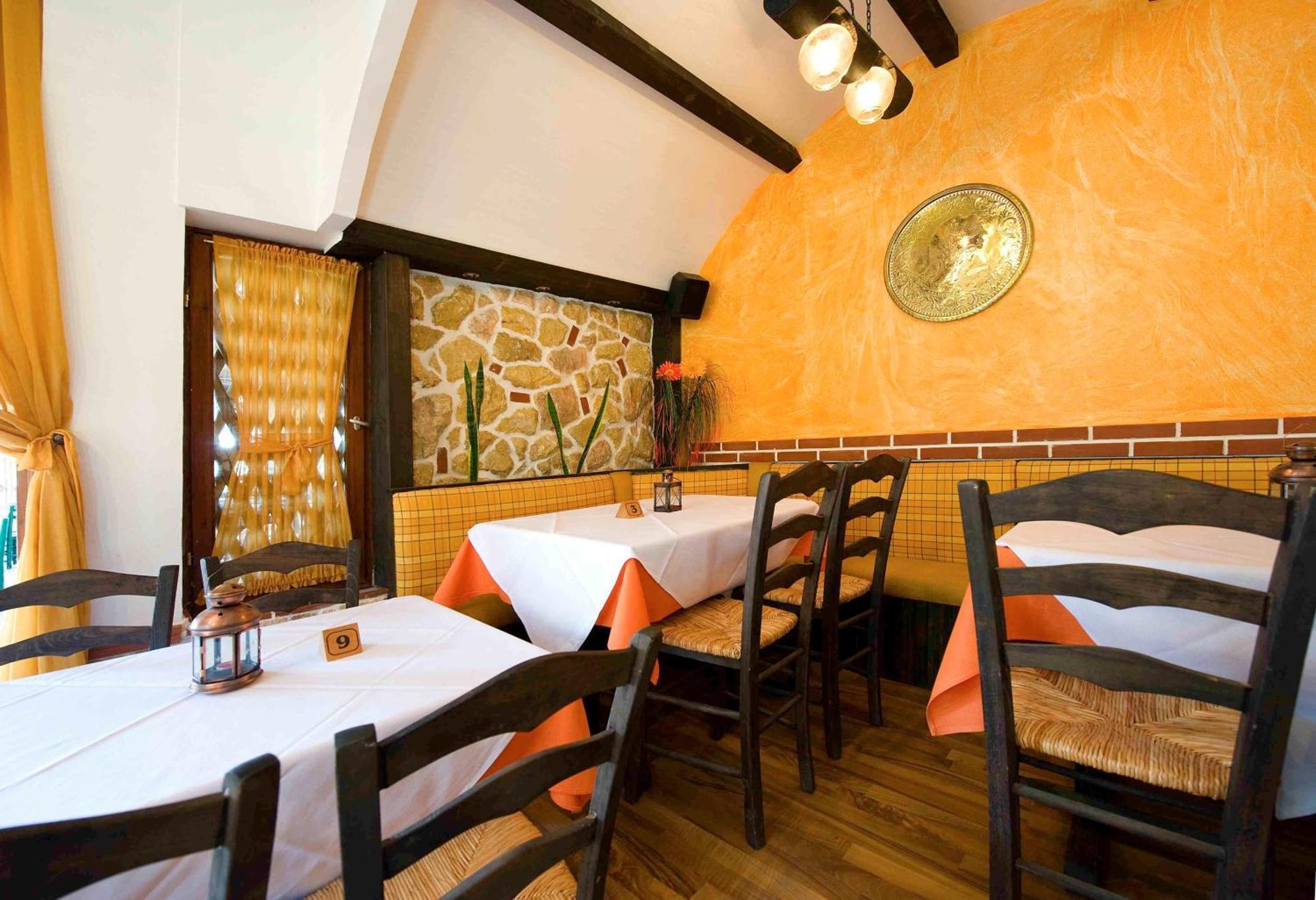 Lydia Hotel Krinidhes Ngoại thất bức ảnh